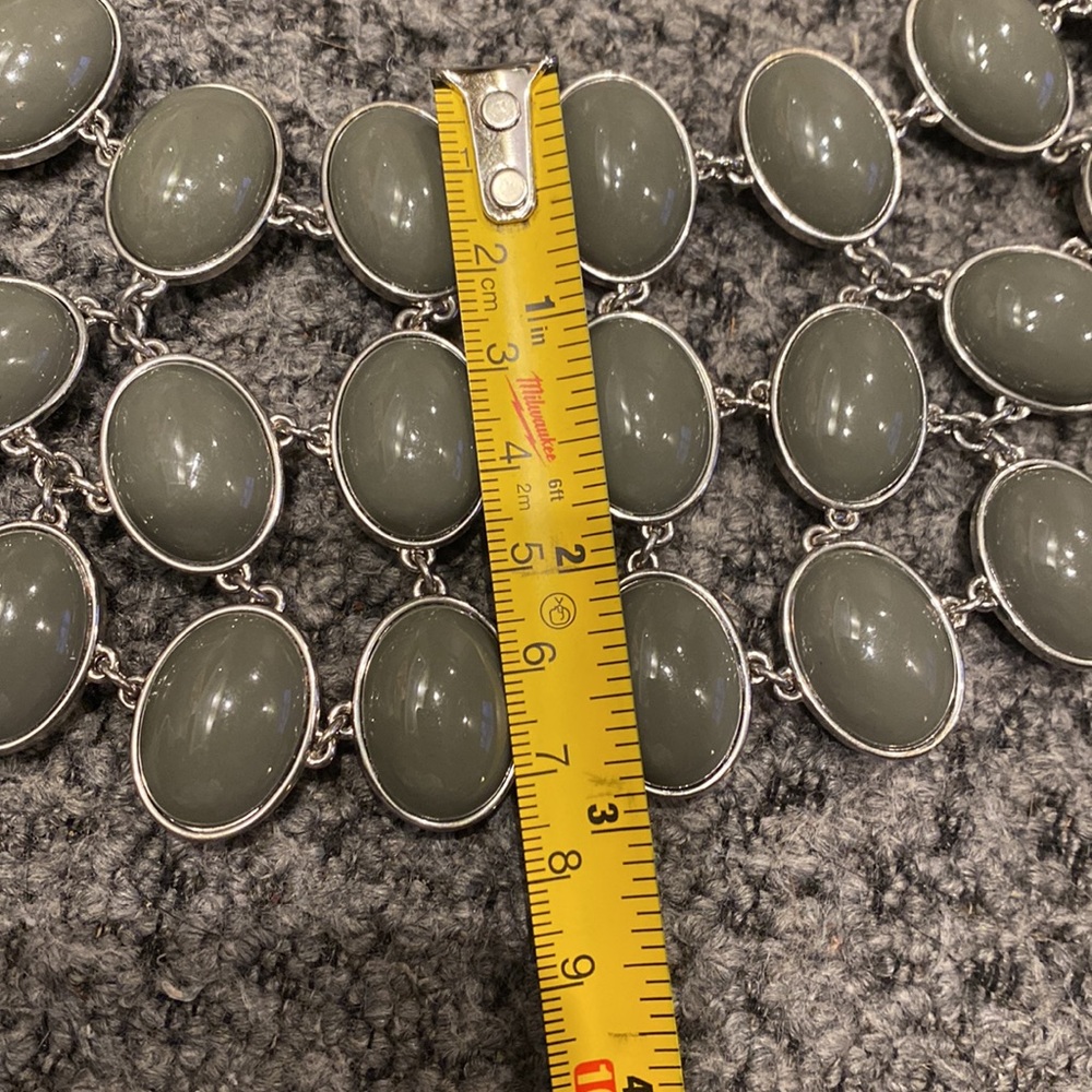 Beautiful Gray And Silver Statement Necklace! - image 7